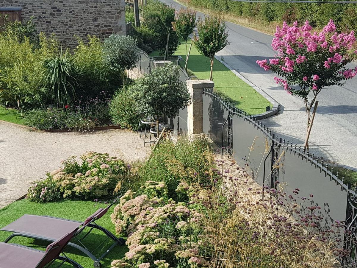 Les Gites Du Haut Pin Calorguen Buitenkant foto